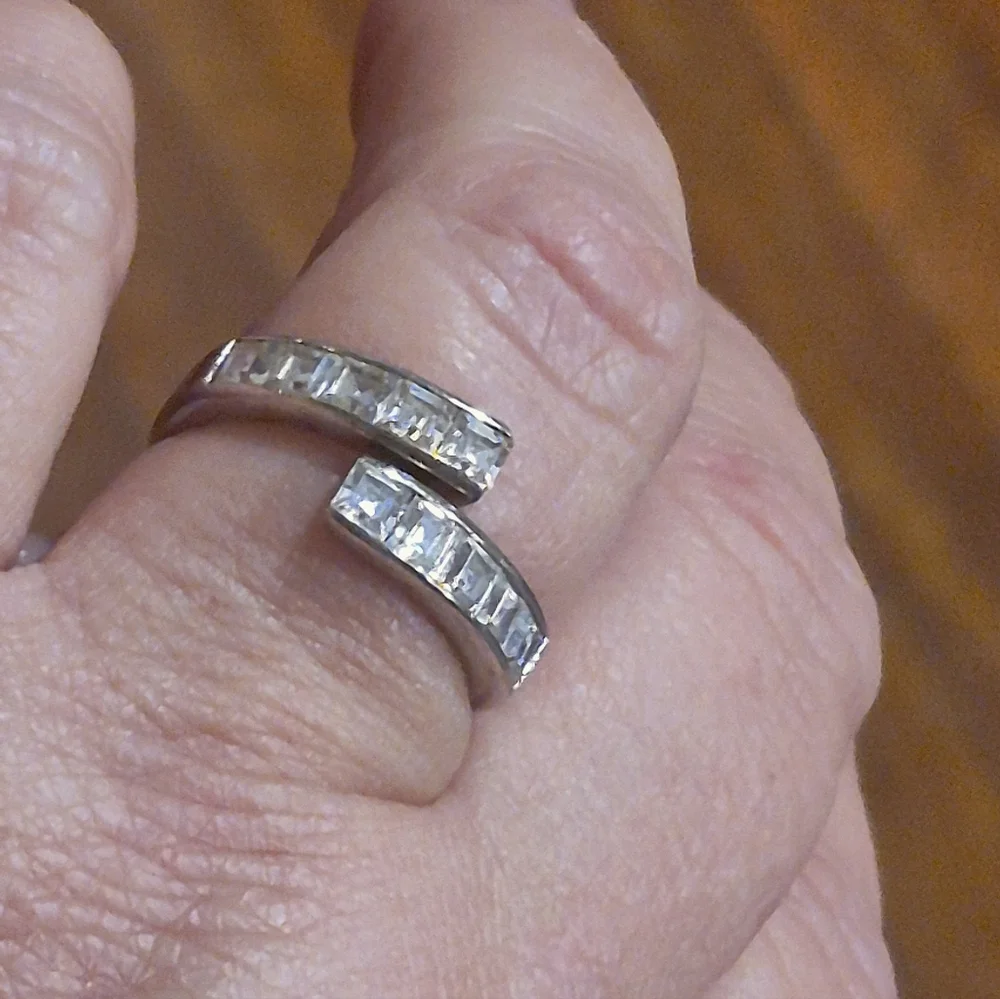 Sterling Cz Ring - Picture 7 of 12